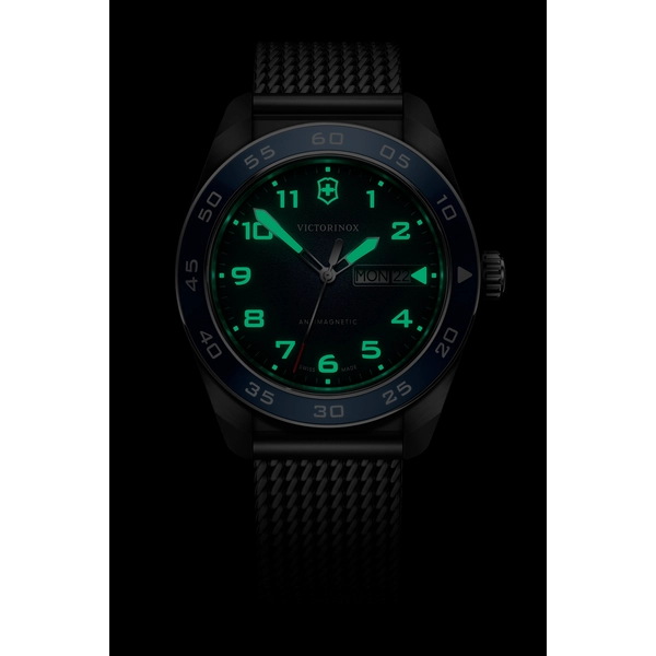 Victorinox Swiss Army Quartz 42mm – Meierotto Jewelers