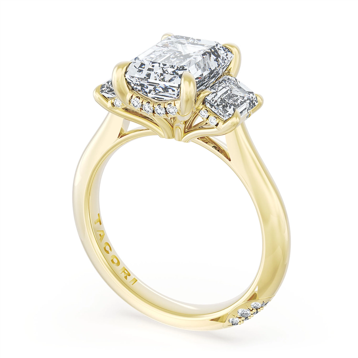 Tacori Engagement Rings in Yellow Gold containing Diamond 411 2.7 EC 11X8 Y