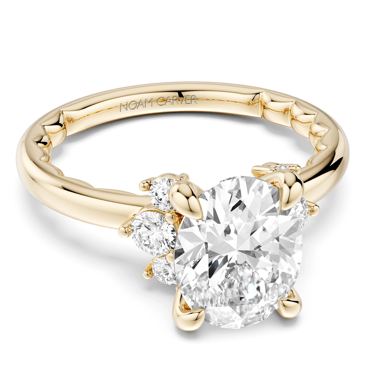 Noam Carver  Engagement Rings in Yellow Gold containing Diamond 451385