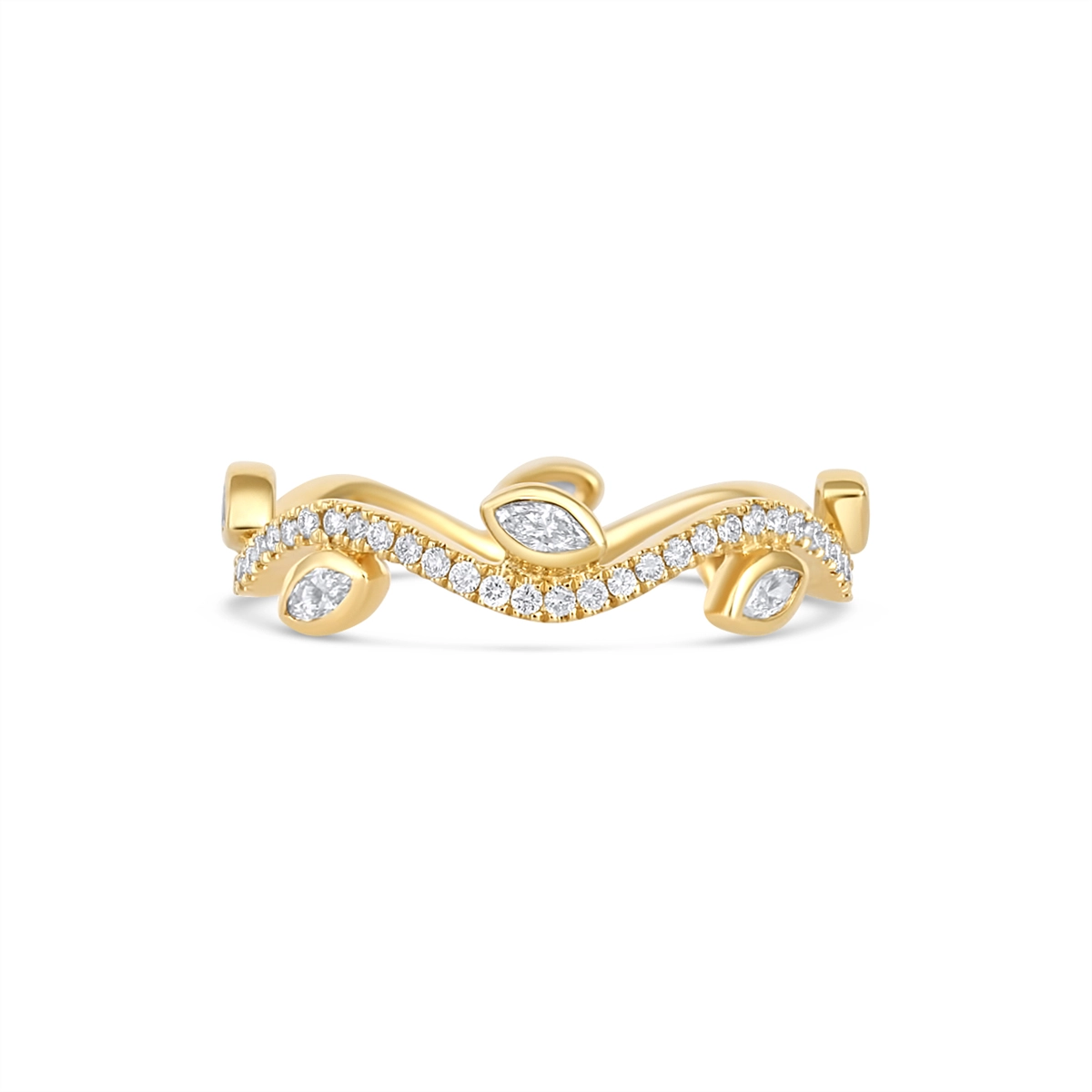 Wedding Bands Rings in Yellow Gold containing Diamond 451660