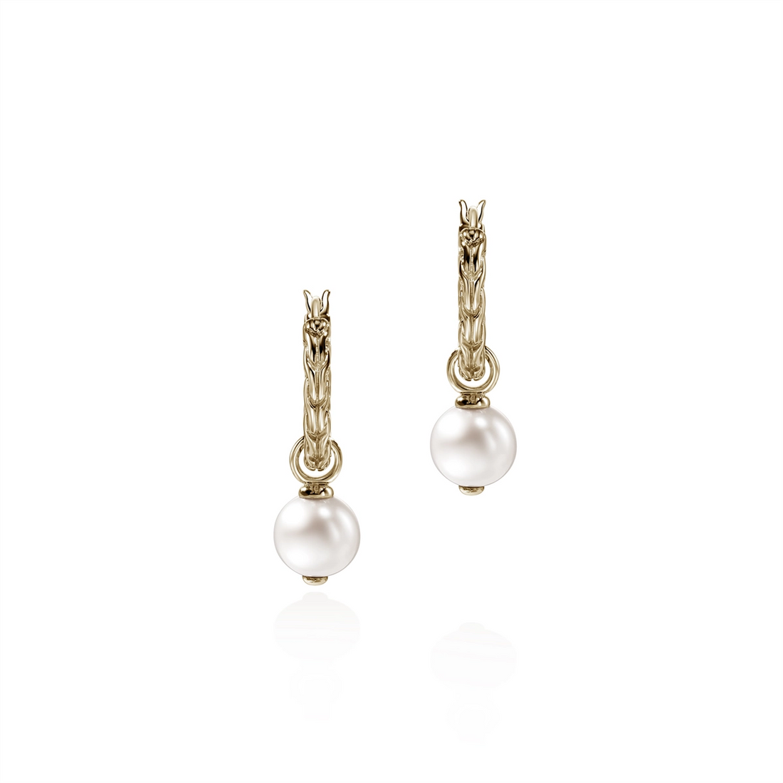 John Hardy Earrings in Yellow Gold containing Pearl EGG987261