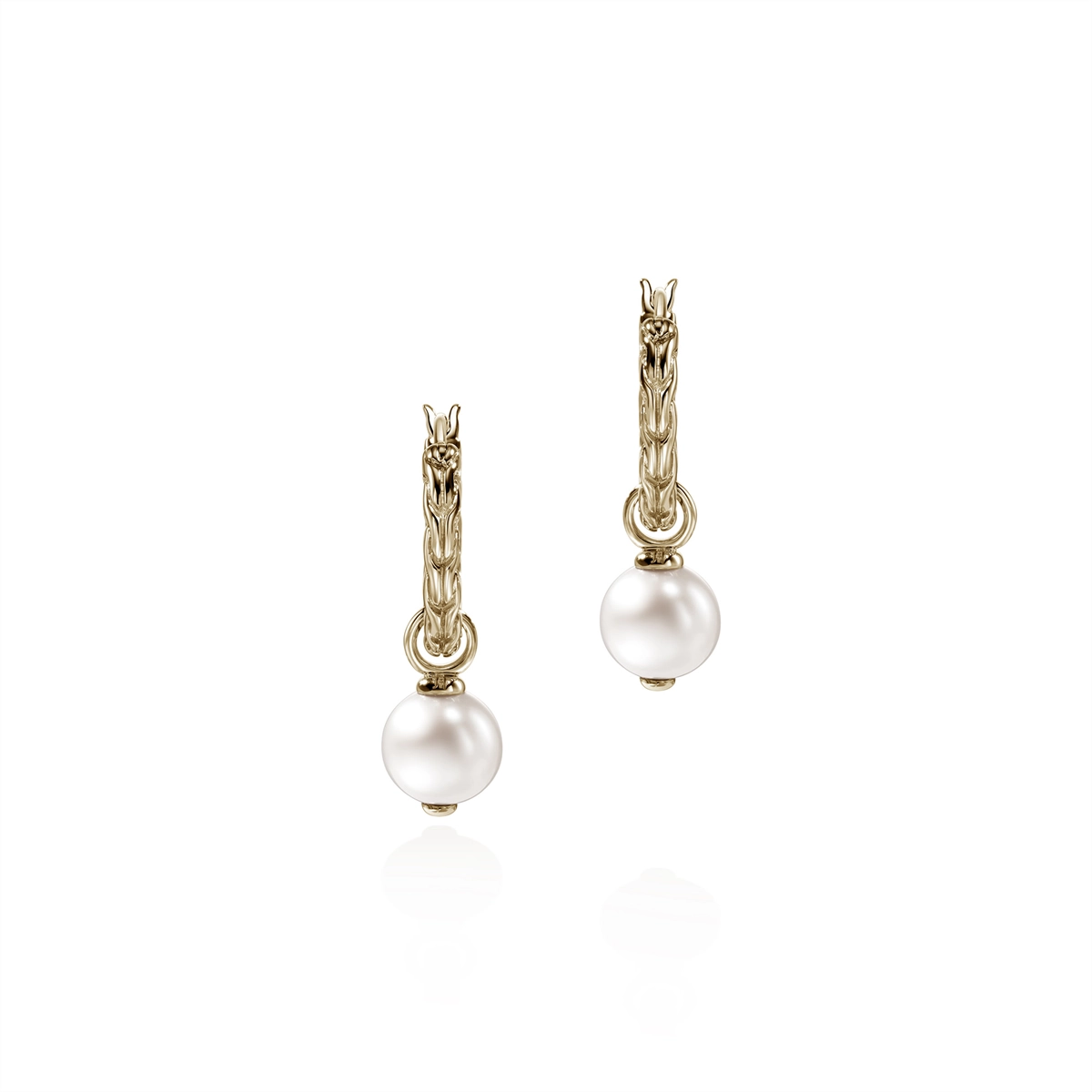 John Hardy Earrings in Yellow Gold containing Pearl EGG987261