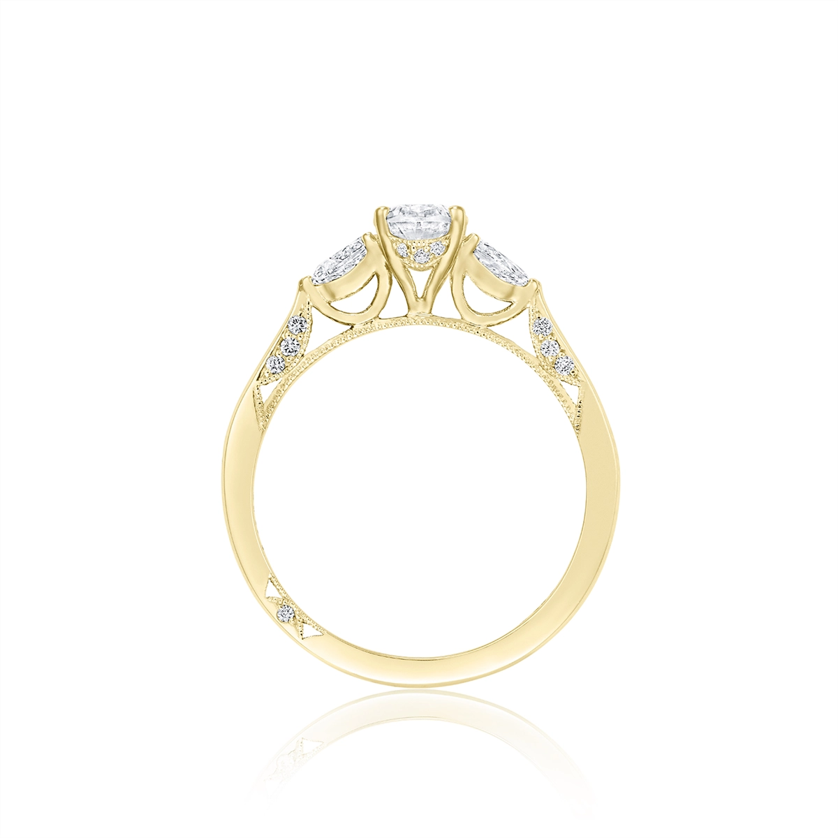 Tacori Engagement Rings in Yellow Gold containing Diamond 452648