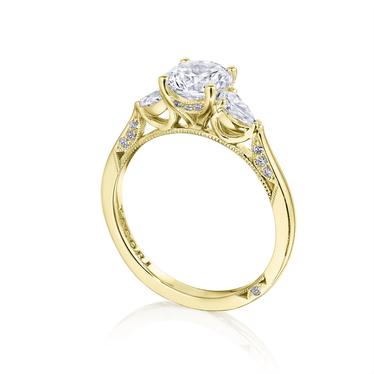 Tacori Engagement Rings in Yellow Gold containing Diamond 452649