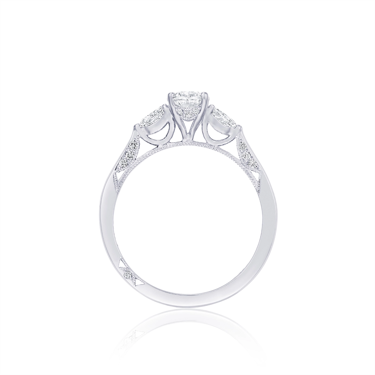 Tacori Engagement Rings in Platinum/Palladium containing Diamond 2668 OV 10X7
