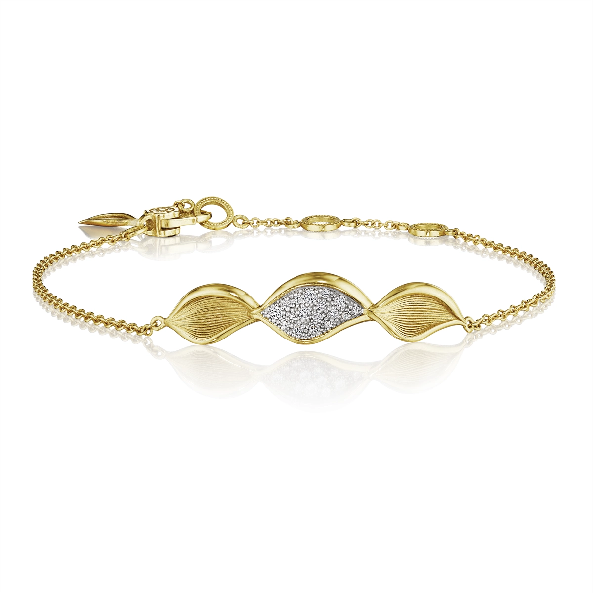 Tacori Bracelets in Yellow Gold containing Diamond FB 903 Y 7