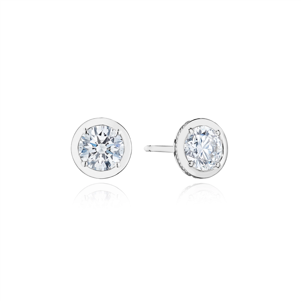 Tacori Earrings in White Gold containing Diamond FE 823 RD 6.5
