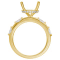 Engagement Collections Engagement Rings in Yellow Gold containing Diamond 456169