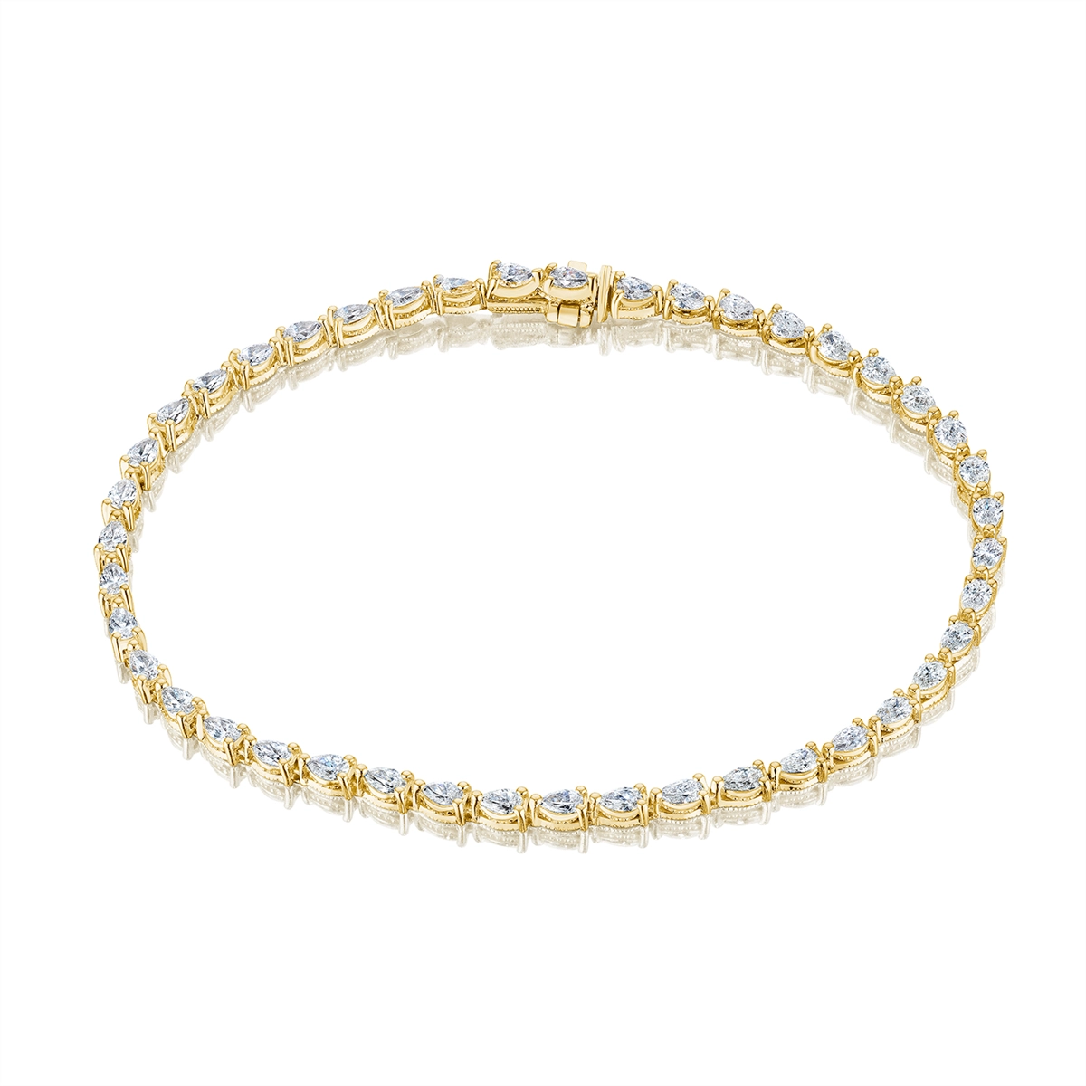 Tacori Bracelets in Yellow Gold containing Diamond FB 673 Y 7