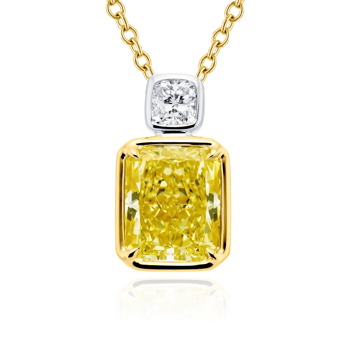 JB Star Necklaces in Yellow Gold containing Diamond 1194/003