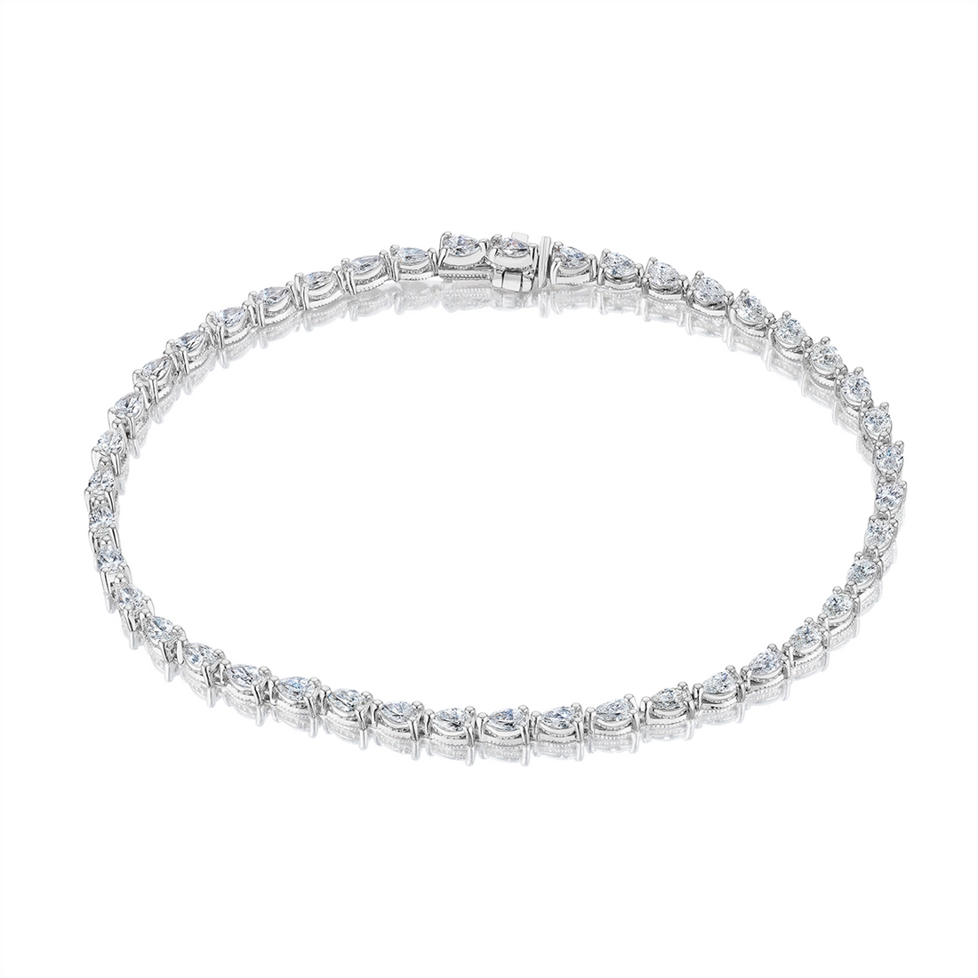 Tacori Bracelets in Platinum/Palladium containing Diamond FB 673 PLT 7