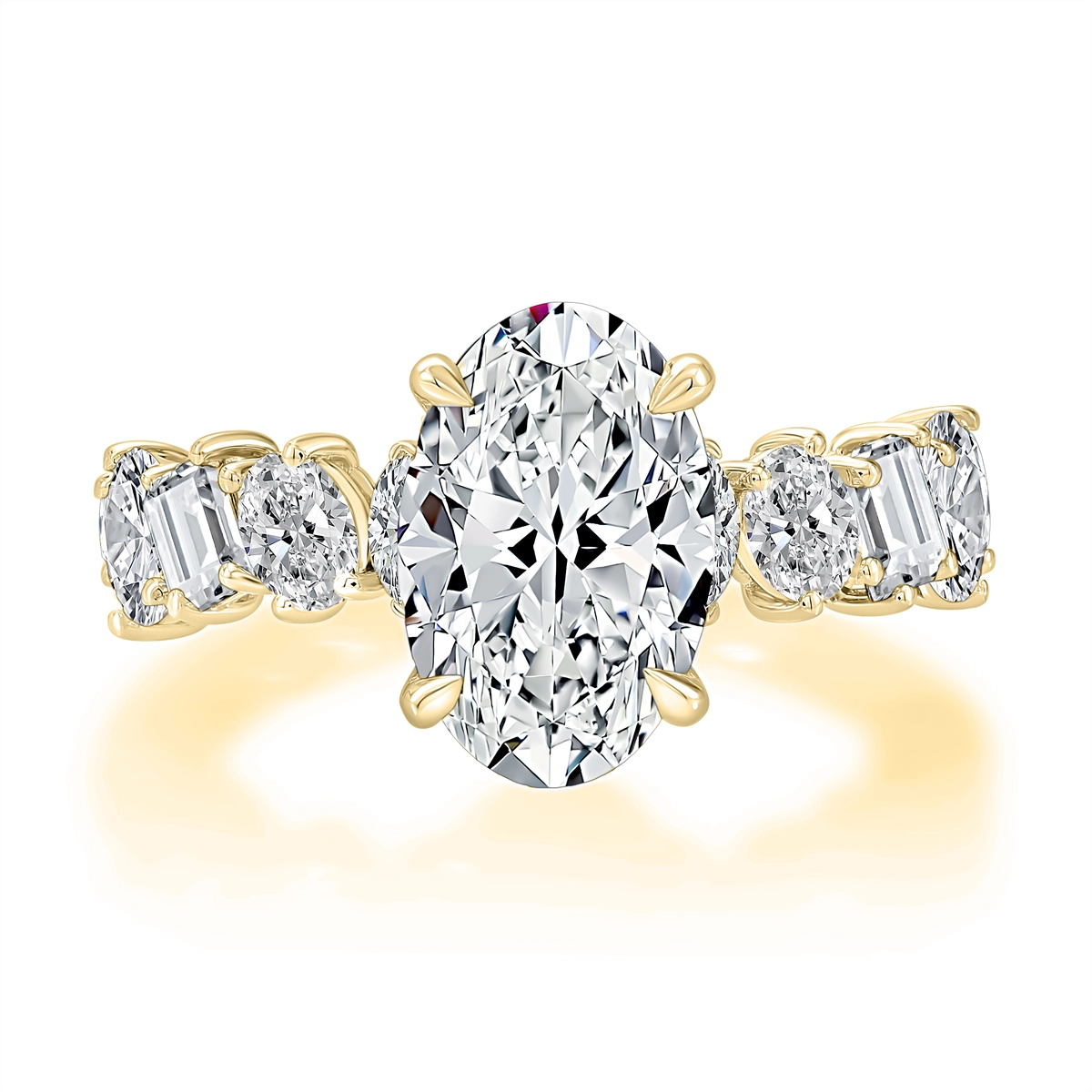 A. Jaffe Engagement Rings in Yellow Gold containing Diamond MECOV4028L/442