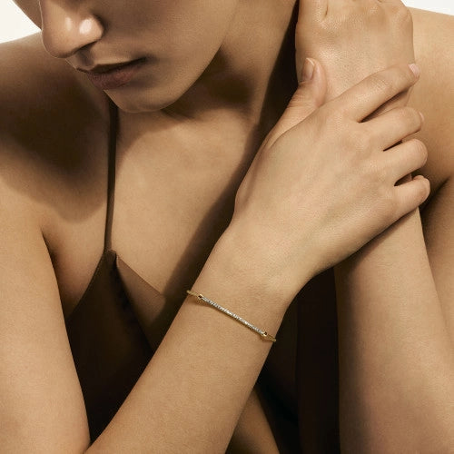 John Hardy Bracelets in Yellow Gold containing Diamond BUGGX973152DIXUM