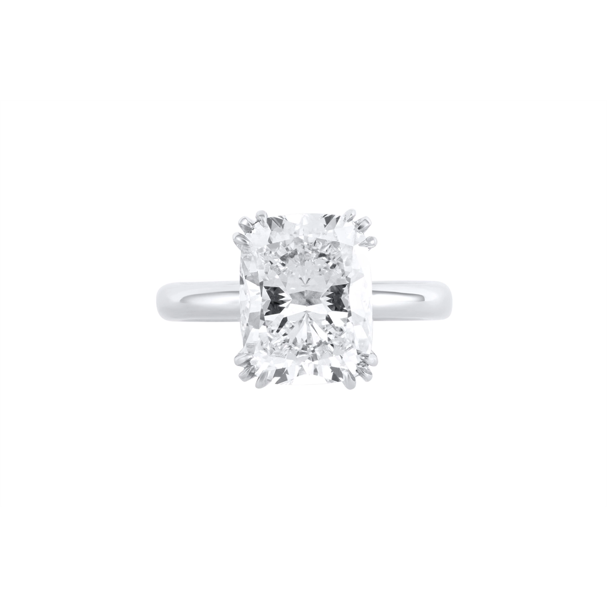 Tacori Engagement Rings in White Gold containing Diamond 431 CU 11.5X8.5 LDW
