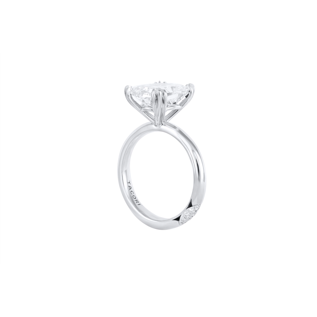 Tacori Engagement Rings in White Gold containing Diamond 431 CU 11.5X8.5 LDW