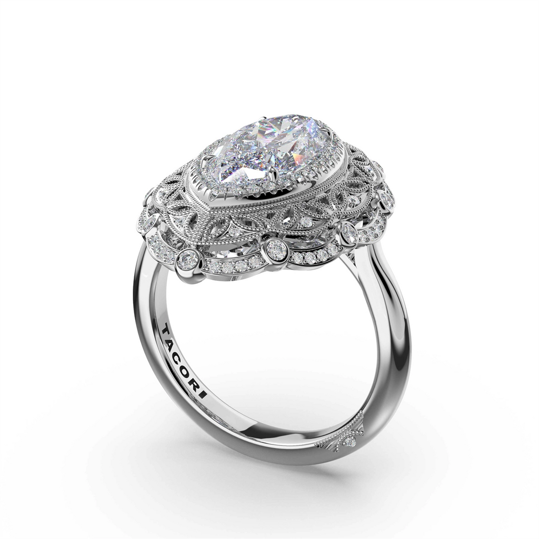 Tacori Engagement Rings in Platinum/Palladium containing Diamond 470 MQ 14.5X7.5