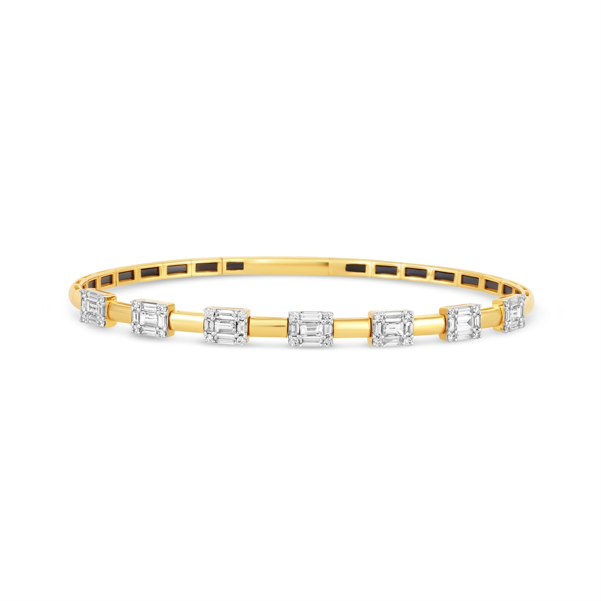 Bracelets Bracelets in Mixed Metals containing Diamond 468134