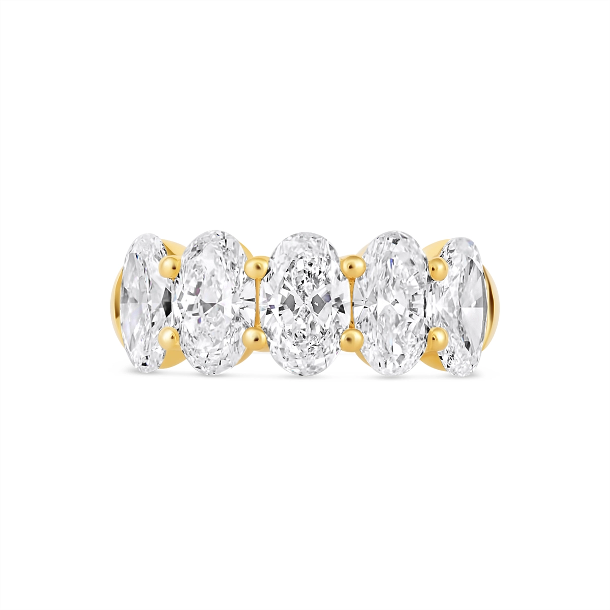 Wedding Bands Rings in Yellow Gold containing Diamond 468490