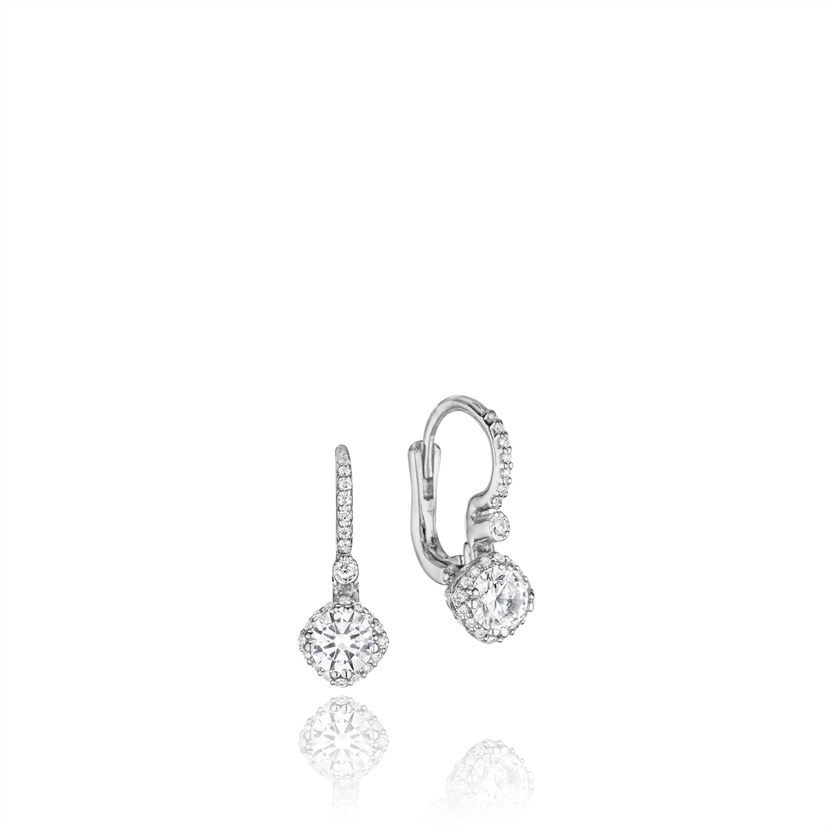 Tacori Earrings in White Gold containing Diamond FE 642 7.5