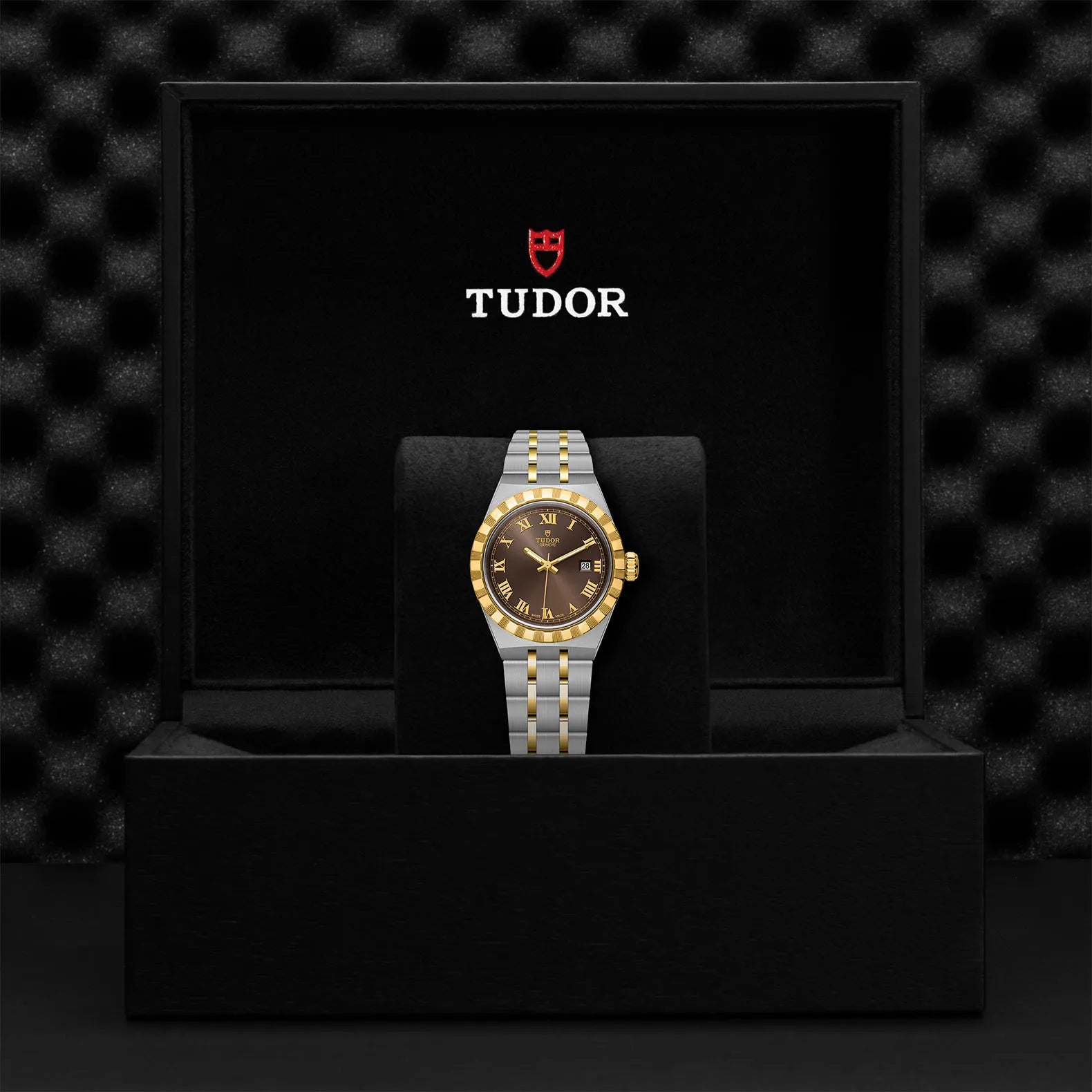 Tudor Royal
