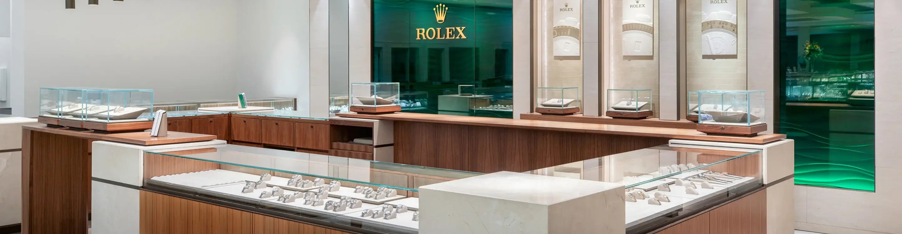 Discover our luxury Rolex showroom - Meierotto Jewelers