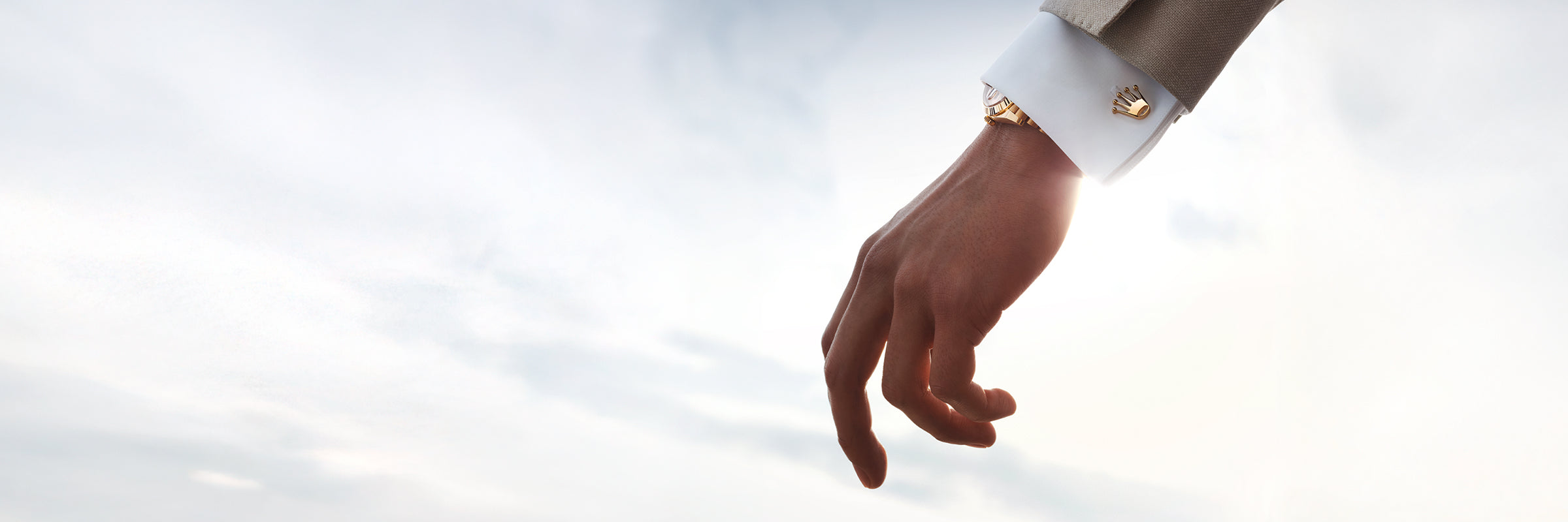Rolex Rolex ‘Hand’ cufflinks Yellow gold and luminescent material A1028 in , A1028 - Meierotto Jewelers