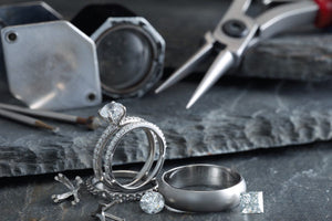 Meierotto Kansas City's trusted jewelry repair. Our jewelers have years of experience and the latest tools and equipment to maintain your jewelry.