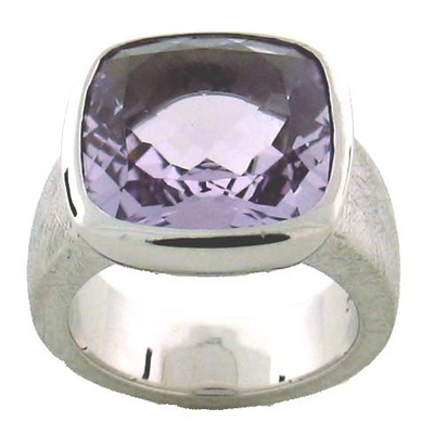 csv_image William & James Ring in Silver containing Amethyst ALZ-00133-001
