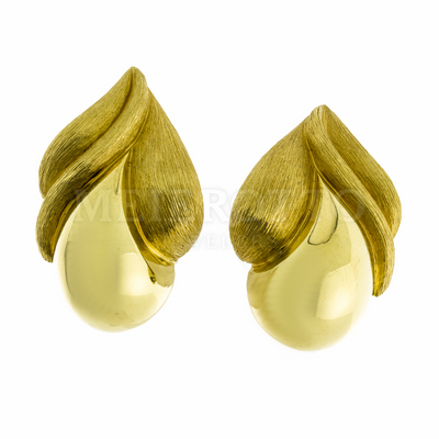 csv_image Henry Dunay Earring in Yellow Gold Henry Dunay