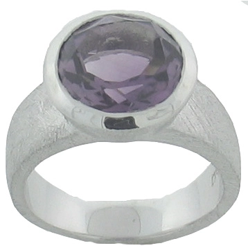 csv_image William & James Ring in Silver containing Amethyst ALZ-00112-001