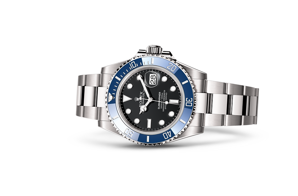 Rolex Submariner Date m126619lb-0003 Watch laying down