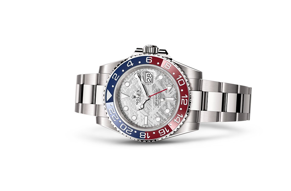 Rolex GMT-Master II m126719blro-0002 Watch laying down
